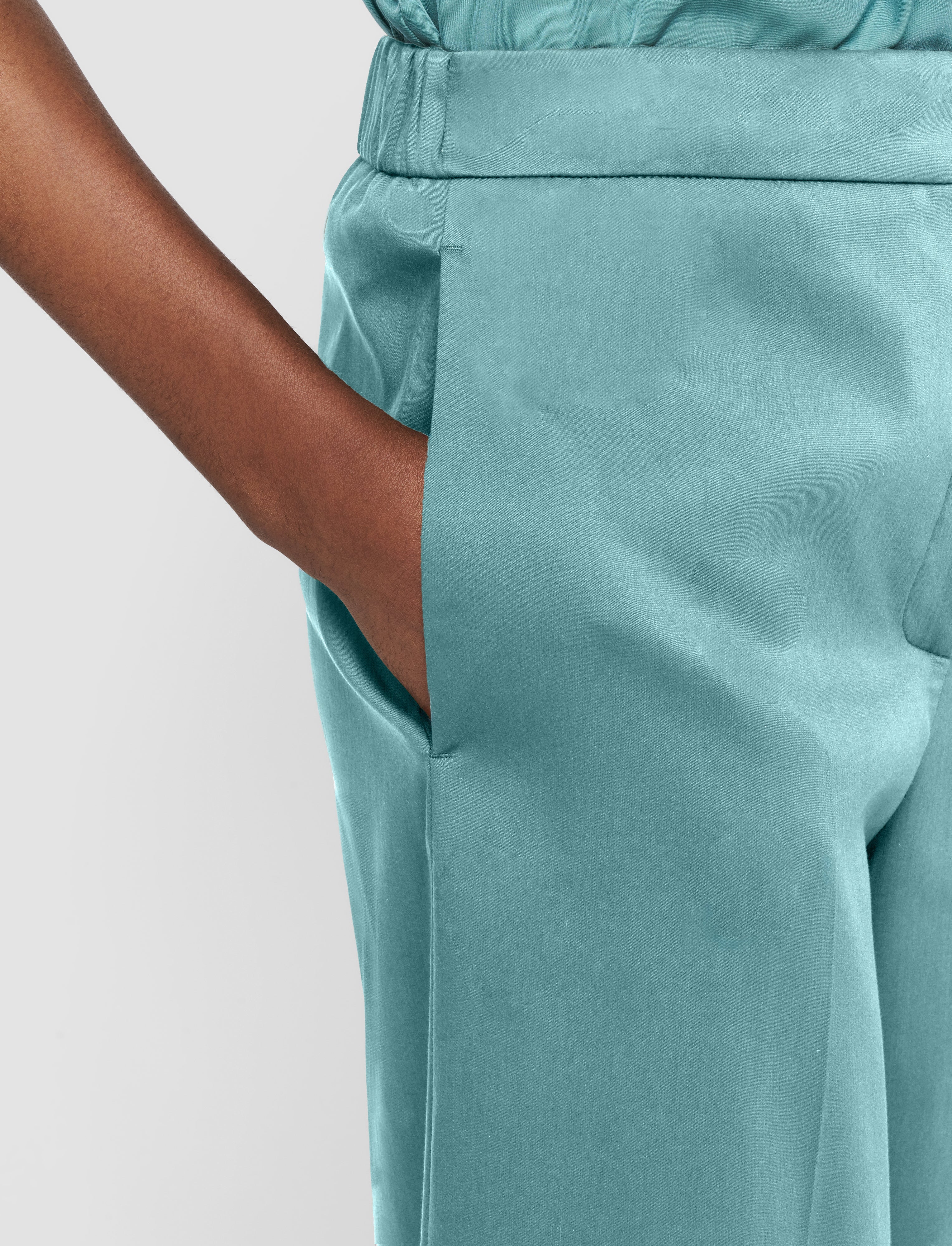 Temple Light Gabardine Stretch Trousers